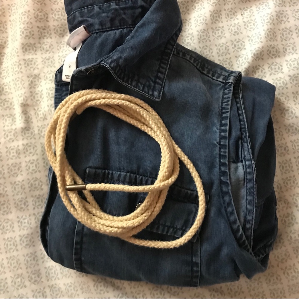 Jean style button-down maternity dress - Picture 7 of 8